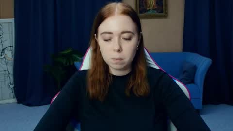 Nelli online show from 04-18-26, 07:29