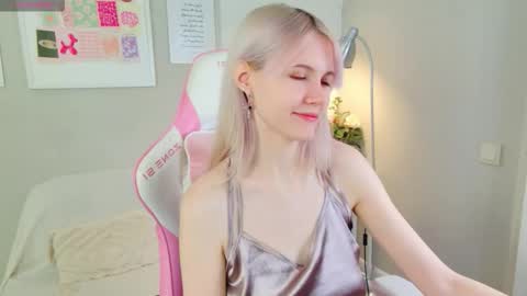 Nelly online show from 10-19-25, 05:13