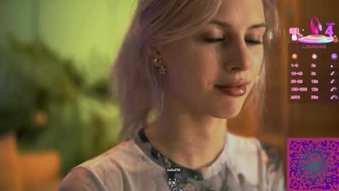 I am Nelly3 online show from 09-17-25, 09:49