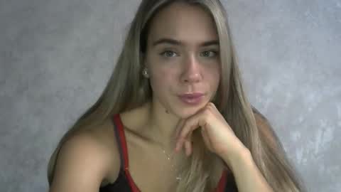 nelly_fortu online show from 11-18-25, 10:41