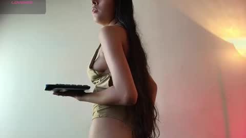 Snapshot of nelly_willd chatting on 02-03-26, 12:32 nelly online show from 02-03-26, 12:32