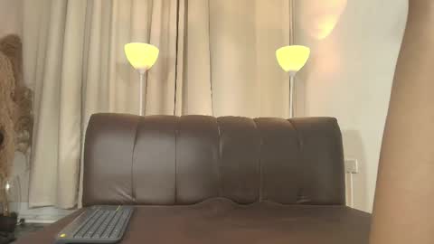 Snapshot of nelly_willd chatting on 03-07-26, 12:13 nelly online show from 03-07-26, 12:13