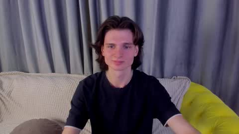 Snapshot of nelson_godman chatting on 10-23-25, 02:27 nelson_godman online show from 10-23-25, 02:27