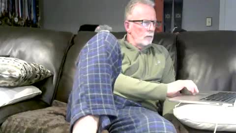 Jack online show from 04-12-26, 12:15