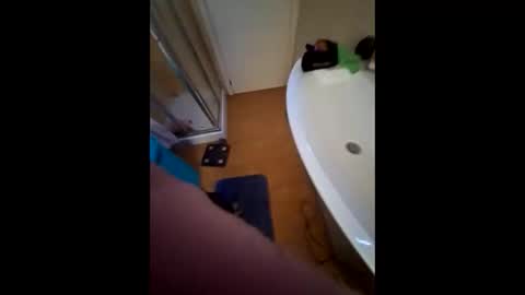 Snapshot of nembo1974 chatting on 10-11-25, 04:16 boo online show from 10-11-25, 04:16