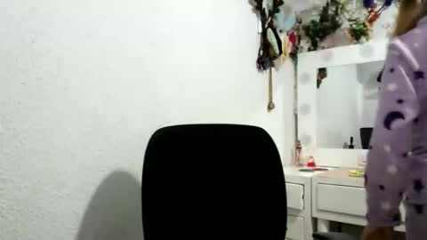 Star  online show from 11-30-25, 11:53