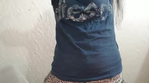 Nensy online show from 02-10-25, 03:21