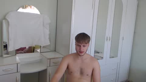 Snapshot of nenvol1 chatting on 12-14-24, 07:07 better ask online show from 12-14-24, 07:07