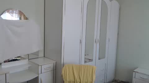 Snapshot of nenvol1 chatting on 02-07-25, 09:58 better ask online show from 02-07-25, 09:58