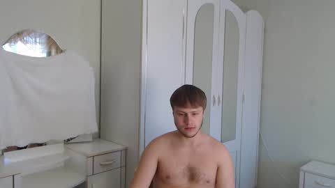 Snapshot of nenvol1 chatting on 02-23-25, 02:35 better ask online show from 02-23-25, 02:35