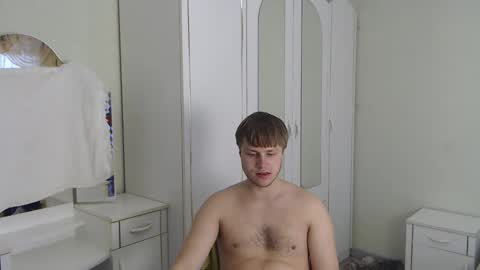 Snapshot of nenvol1 chatting on 03-11-25, 01:12 better ask online show from 03-11-25, 01:12