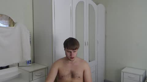 Snapshot of nenvol1 chatting on 03-12-25, 12:04 better ask online show from 03-12-25, 12:04