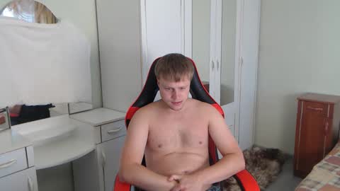 Snapshot of nenvol1 chatting on 09-25-25, 10:08 better ask online show from 09-25-25, 10:08