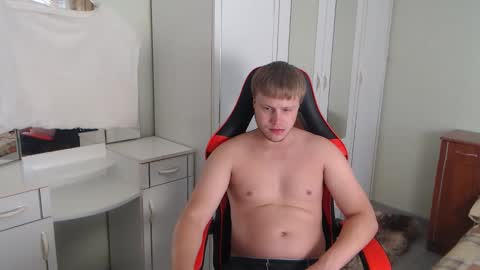 Snapshot of nenvol1 chatting on 09-30-25, 09:58 better ask online show from 09-30-25, 09:58