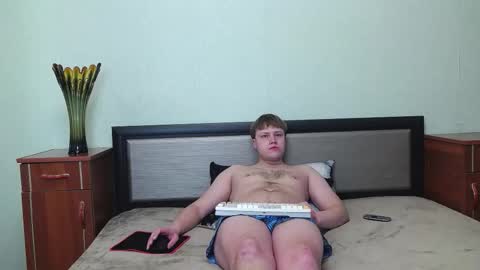 Snapshot of nenvol1 chatting on 12-16-25, 10:09 better ask online show from 12-16-25, 10:09