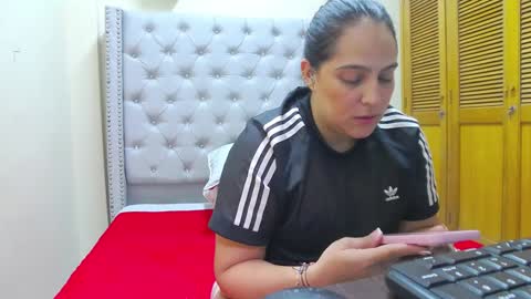 kelly lopez online show from 01-24-25, 06:04