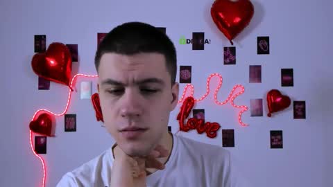 neo_raze_ online show from 02-15-26, 07:43