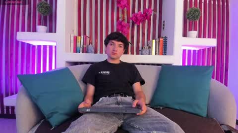 Zarek  online show from 05-13-26, 11:18