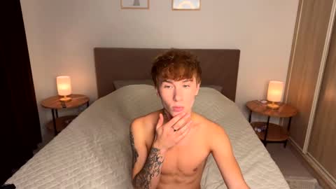 LEO and STACY online show from 11-23-25, 02:50