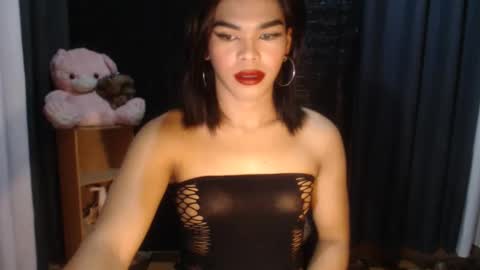 Snapshot of neomi_hardcock chatting on 09-12-25, 09:31 neomi online show from 09-12-25, 09:31