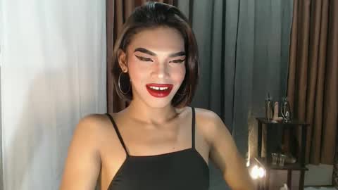 neomi online show from 02-15-26, 04:14