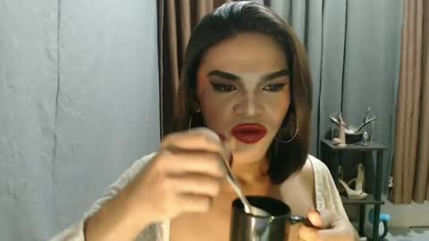 neomi online show from 05-07-26, 03:17