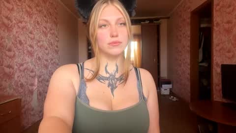 neomimaddern online show from 04-27-26, 05:49