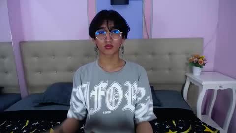 NeonAdonis online show from 10-21-25, 11:44
