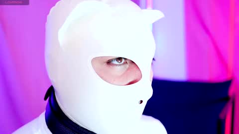 Neon Aesthetrix online show from 02-19-25, 04:22