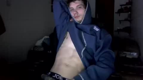 Snapshot of nephew_p chatting on 04-09-26, 01:38 nephew_p online show from 04-09-26, 01:38