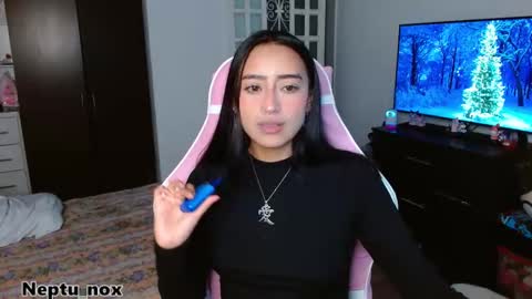 Neptu noxx online show from 12-21-25, 08:16