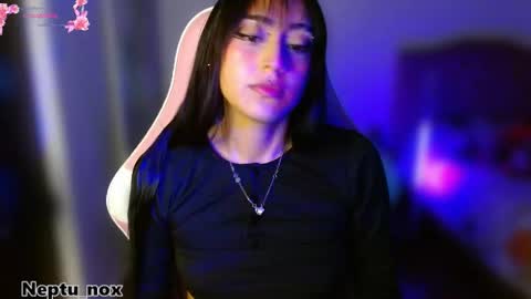 Neptu noxx online show from 02-18-26, 05:03