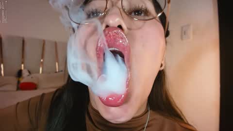 Helena    Every Friday new video for my fan club loves  online show from 01-24-25, 09:15