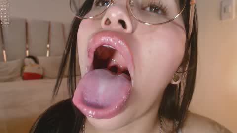 Helena    Every Friday new video for my fan club loves  online show from 01-25-25, 08:53