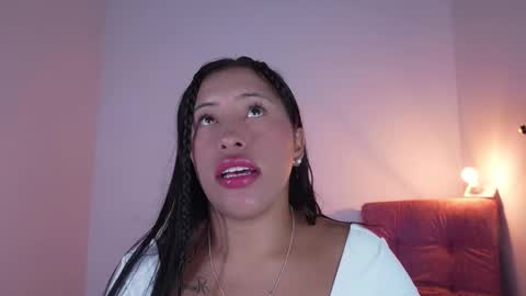 Helena    Every Friday new video for my fan club loves  online show from 10-10-25, 05:23