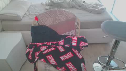 Nerchia89 online show from 10-03-25, 02:58