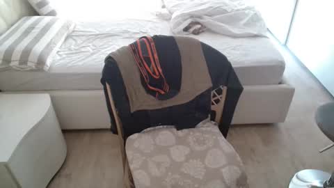 Nerchia89 online show from 04-21-26, 02:45