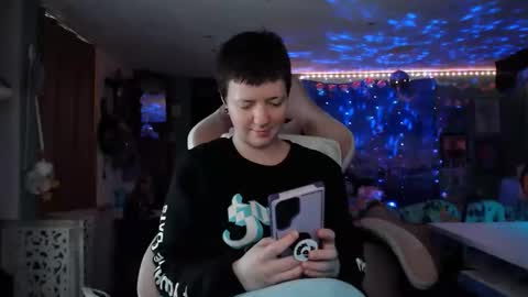 Snapshot of nerdy_squirty chatting on 01-06-26, 06:06 NerdySquirty online show from 01-06-26, 06:06