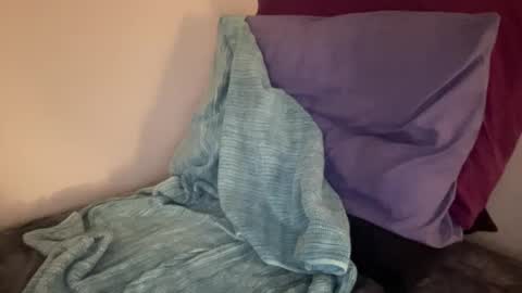 Xavy online show from 02-26-25, 03:32