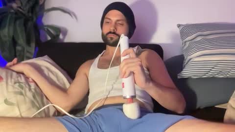 nerdynutstorm online show from 10-22-25, 03:29