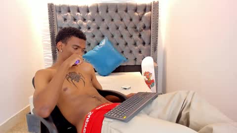 Nero online show from 12-04-25, 07:55