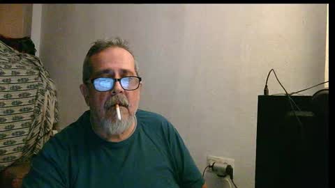 Snapshot of neron401 chatting on 11-09-25, 09:57 neron401 online show from 11-09-25, 09:57