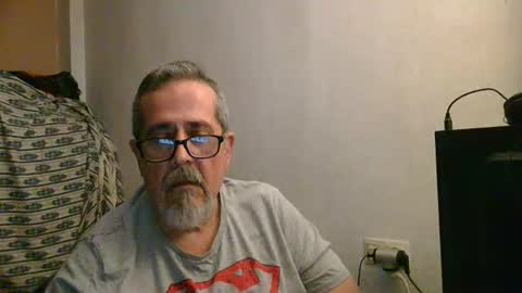 Snapshot of neron401 chatting on 11-12-25, 09:25 neron401 online show from 11-12-25, 09:25