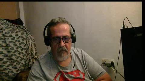 Snapshot of neron401 chatting on 11-14-25, 02:32 neron401 online show from 11-14-25, 02:32