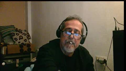 Snapshot of neron401 chatting on 12-02-25, 11:11 neron401 online show from 12-02-25, 11:11