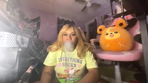 Snapshot of nesiaj21 chatting on 03-12-25, 02:30 nesiaj21 online show from 03-12-25, 02:30