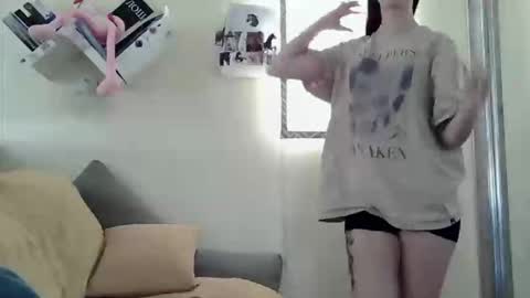 Snapshot of nessa2007 chatting on 02-28-26, 10:05 nessa2007 online show from 02-28-26, 10:05