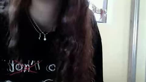 Snapshot of nessa2007 chatting on 03-08-26, 06:17 nessa2007 online show from 03-08-26, 06:17