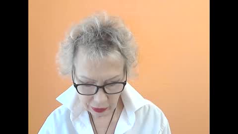 NessyJenixs online show from 10-11-25, 08:13