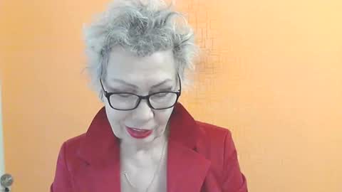 NessyJenixs online show from 02-15-26, 10:47